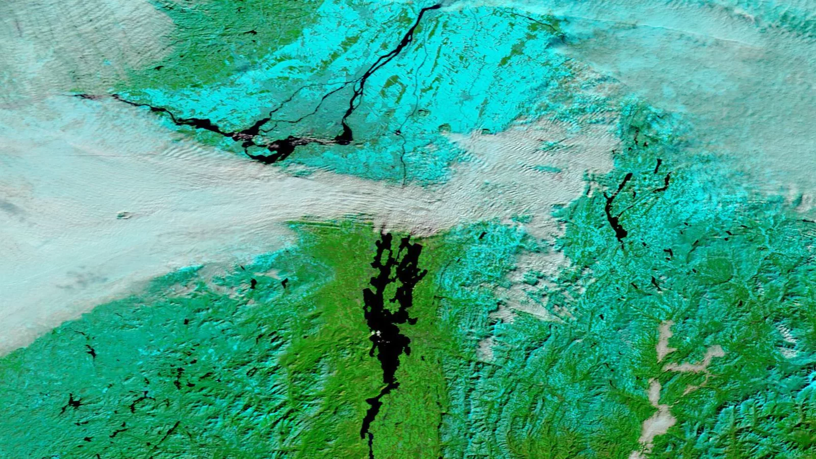 NASA zabeležila rani talas jesenjih boja u kanadskoj tundri