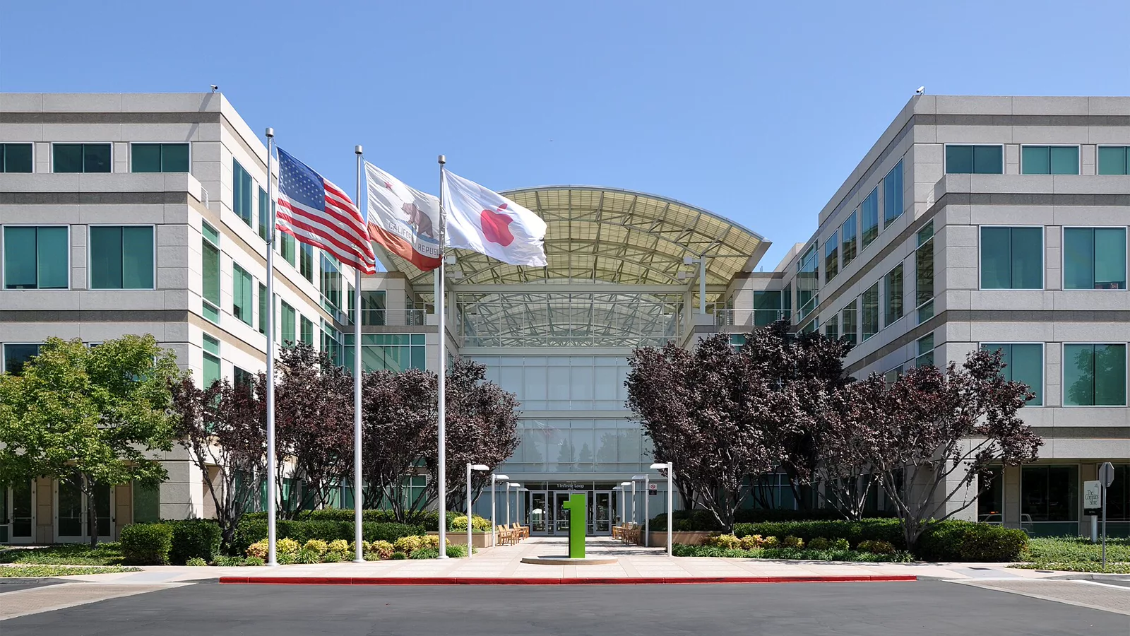 Apple priprema iPhone 18 Pro, novu Apple Watch liniju i AirPods 5