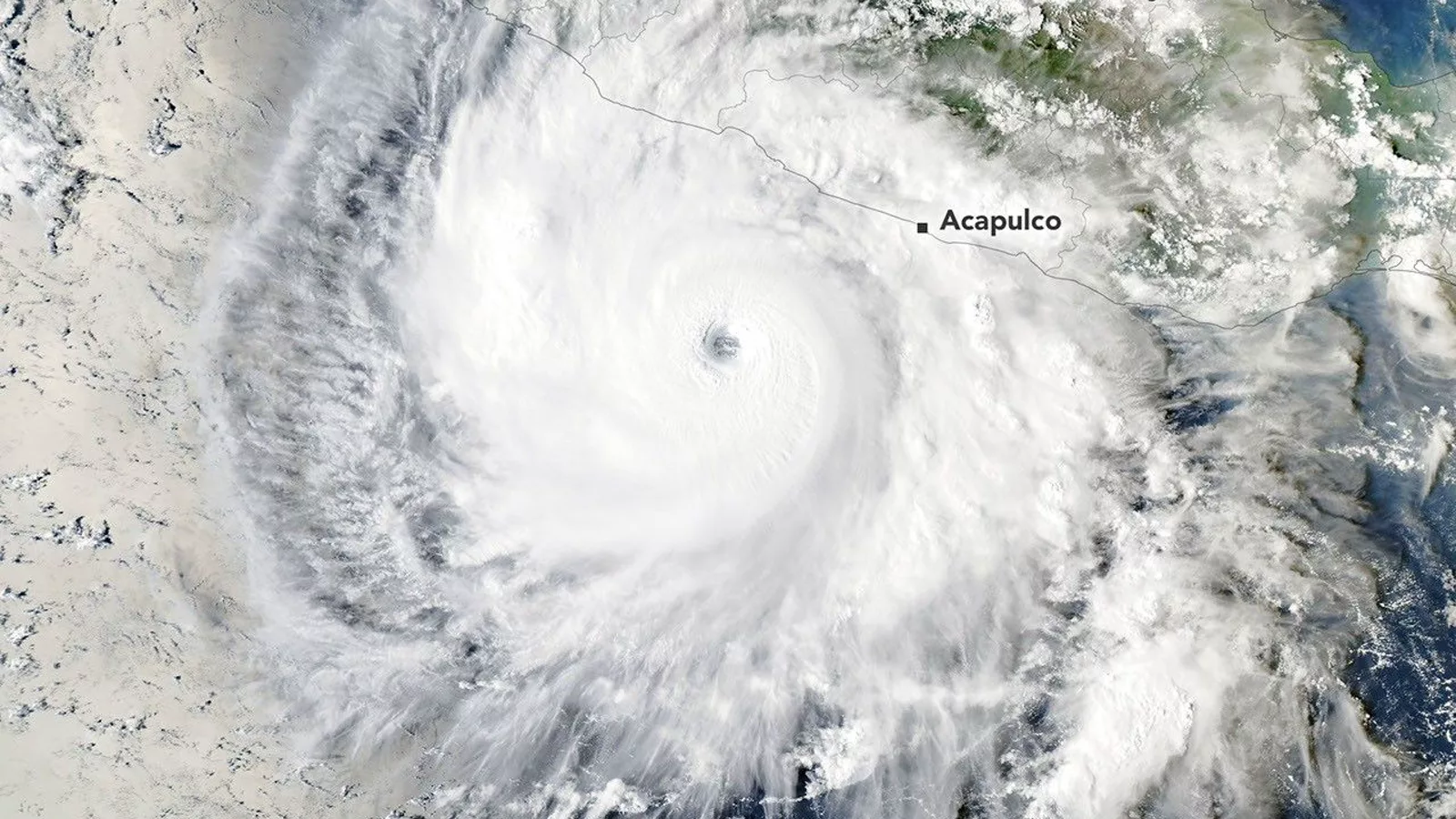 Hurricane Polo — NASA MODIS, 23. septembar 2026. Originalna NASA satelitska slika uragana Polo snimljena instrumentom MODIS na satelitu Aqua 23. septembra 2026.. Ilustracija uz vest: Uragan Polo prošao kroz eksplozivno brzo jačanje nad istočnim Pacifikom