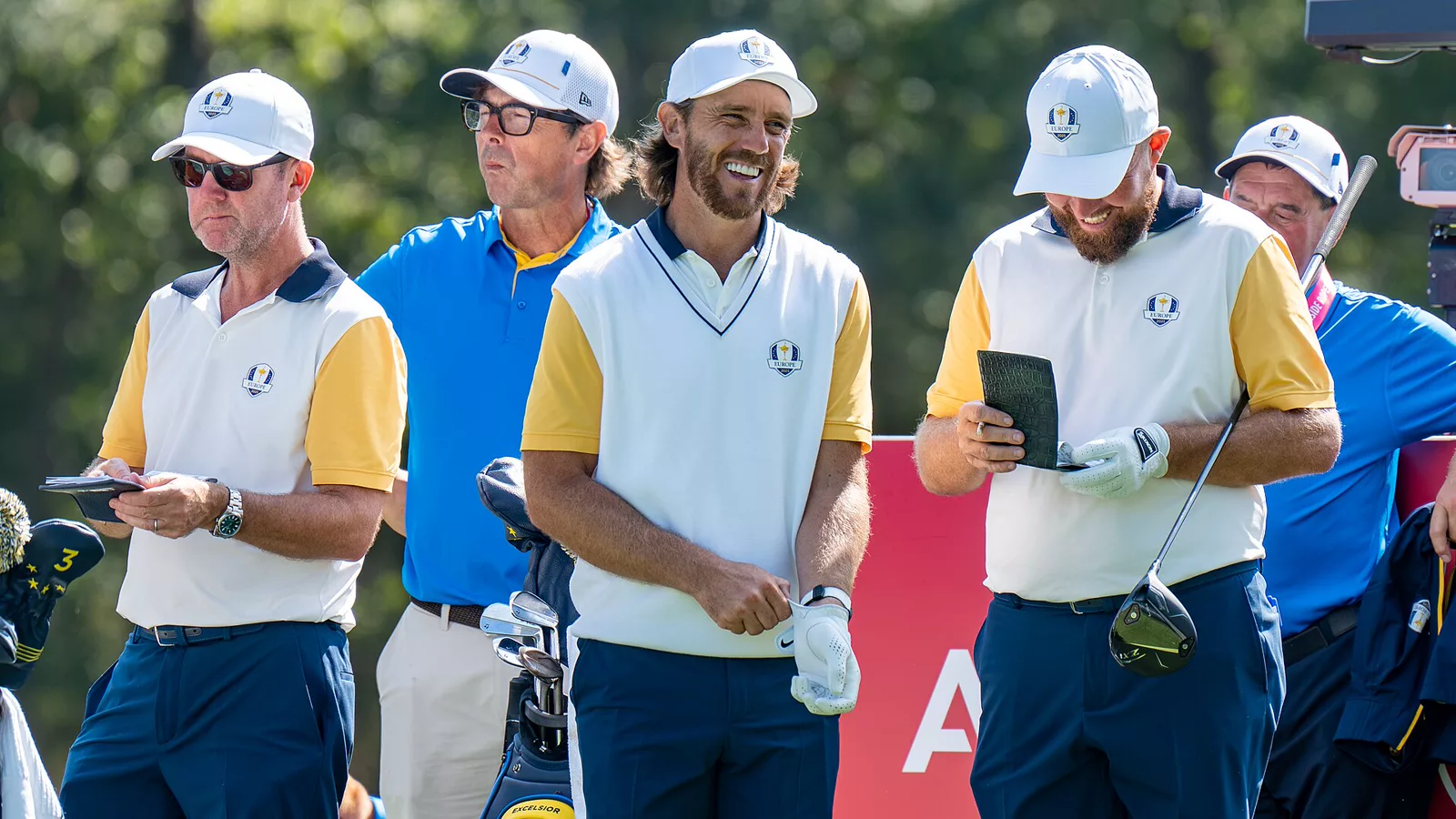 Fotografija: Tommy Fleetwood Shane Lowry Ryder Cup 2025-083.jpg. Ilustracija uz vest: Šejn Lauri osvojio Irish Open rekordnom pobedom od 11 udaraca razlike