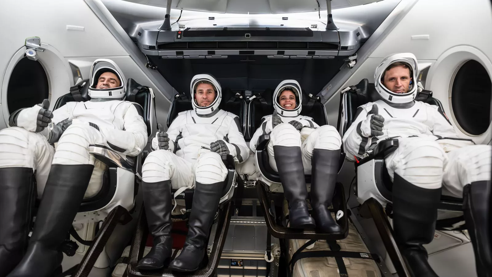 NASA Crew-13 astronaut crew photo. Exact image attached to NASA article about Crew-13 human health and performance studies. Ilustracija uz vest: NASA će tokom misije Crew-13 pratiti krvotok, vid i sposobnost astronauta za zahtevne manevre