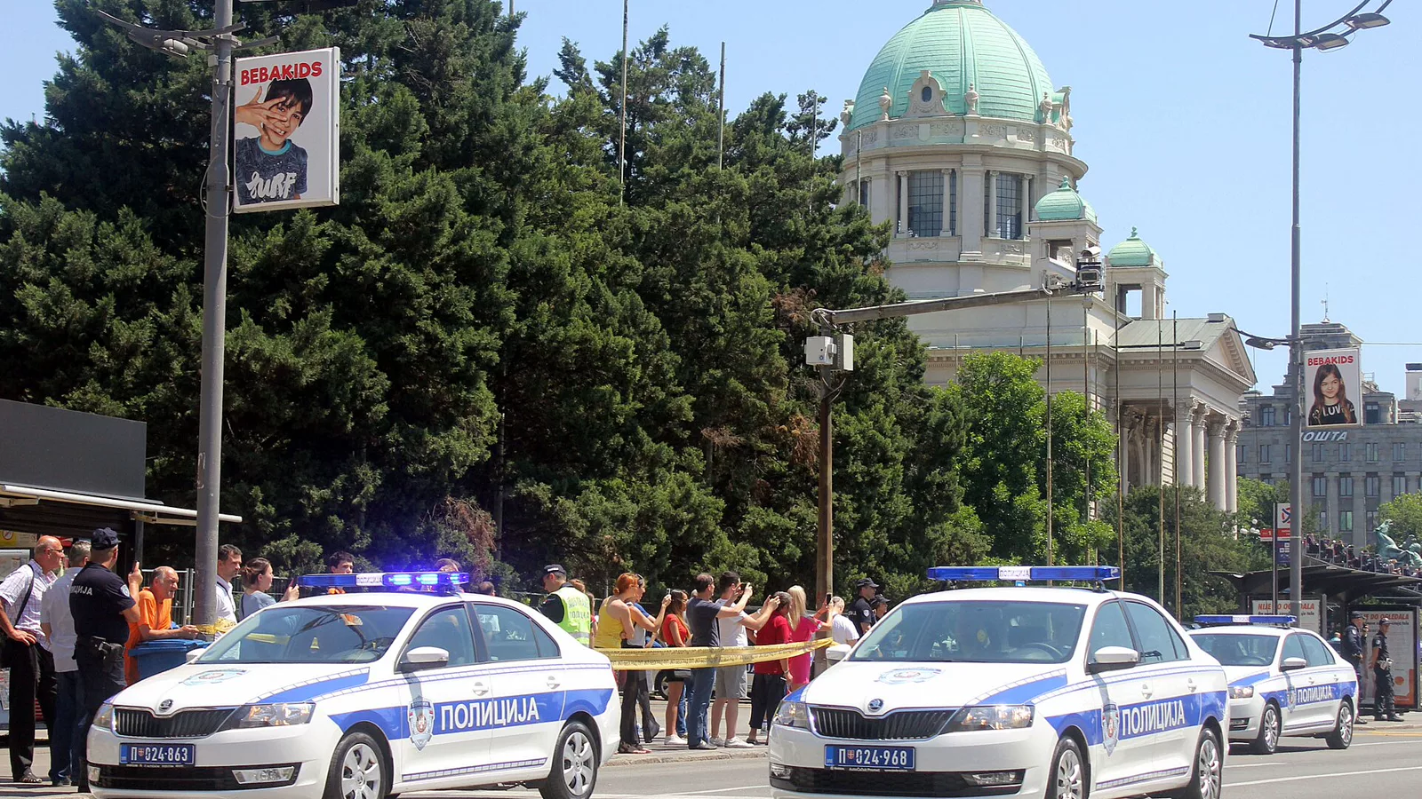 MUP Srbije skode bele3.jpg. Ilustracija uz vest: Određen pritvor osumnjičenom za ubistvo majke u Novom Sadu