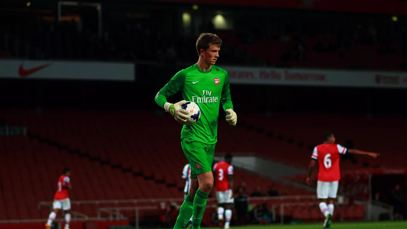 Matthew Macey of Arsenal FC. [{'name': 'adidas', 'accuracy': None, 'unstable__provider': 'flickr'}, {'name': 'arsenal', 'accuracy': None, 'unstable__provider': 'flickr'}, {'name': 'arsenalfc', 'accuracy': None, 'unstable__provider': 'flickr'}, {'name': 'arsenalfootballclub', 'accuracy': None, 'unstable__provider': 'flickr'}, {'name': 'arsenalu21sarsenal', 'accuracy': None, 'unstable__provider': 'flickr'}, {'name': 'canon', 'accuracy': None, 'unstable__provider': 'flickr'}, {'name': 'canon600d', 'accuracy': None, 'unstable__. Ilustracija uz vest: Arsenal slavio kasnim penalom, Manchester City izvukao remi kod Bayerna u Ligi šampiona